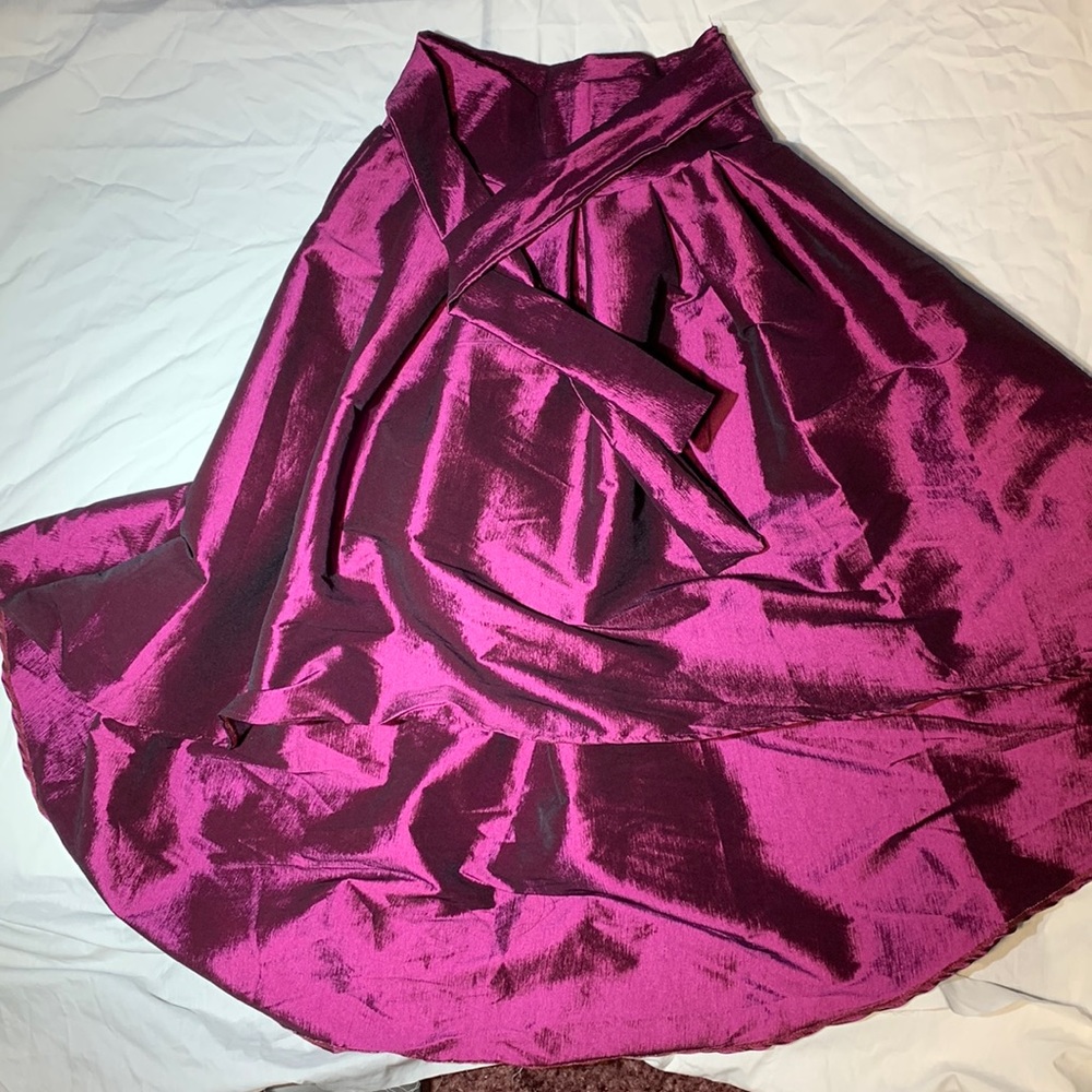 Touch me purple skirt